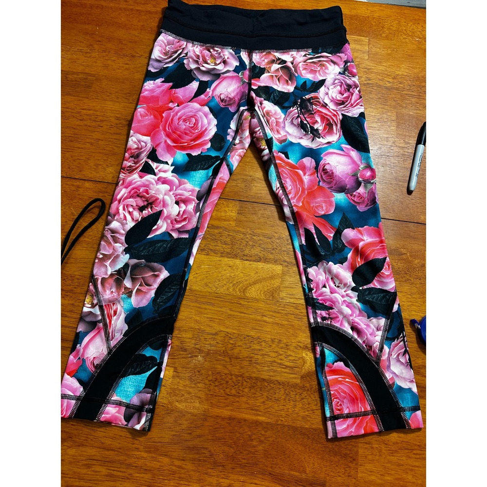 Lululemon Run Inspire Crop Leggings Power Flower Multi Floral Pink Blue Size 4